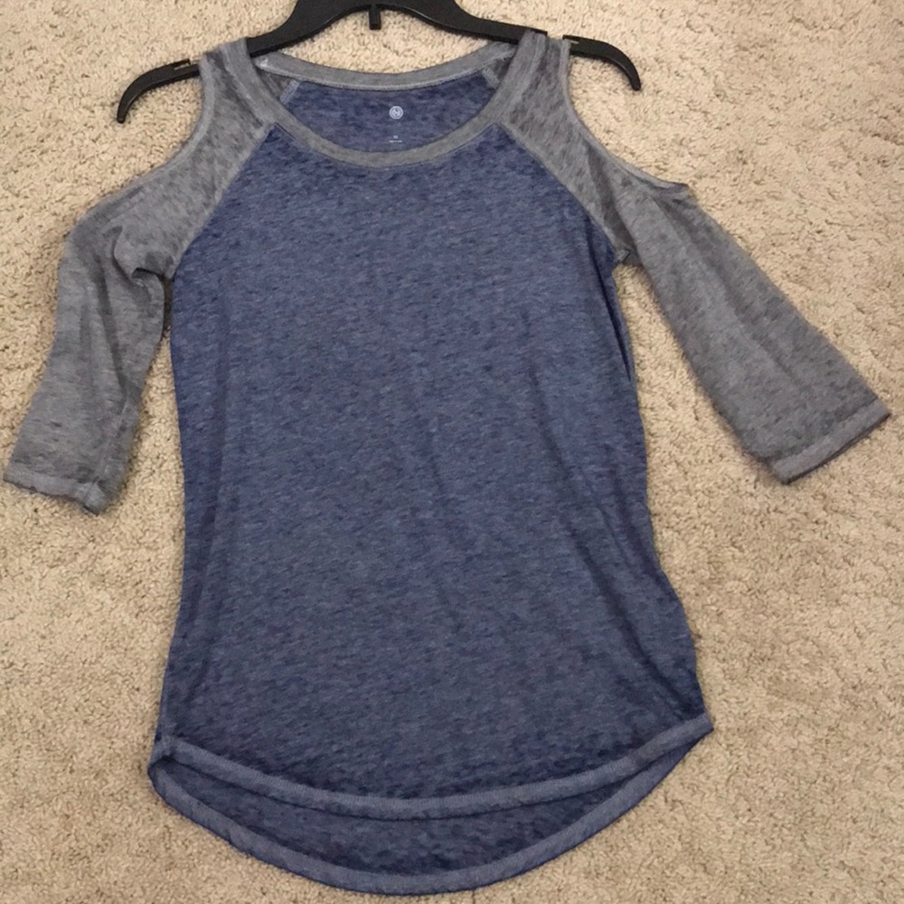 Brand New shirt (without tag though)